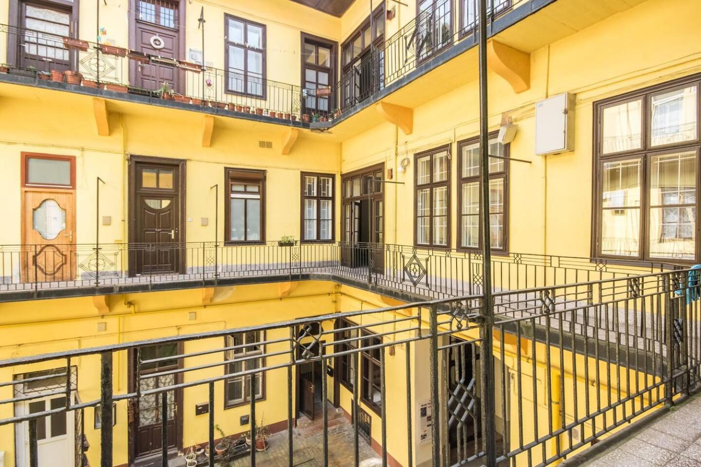 Brody Holiday-calm And Comfort With Two Double Bed * Budapest